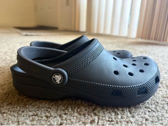 Black Crocs Size 4 Men Size 6 Women