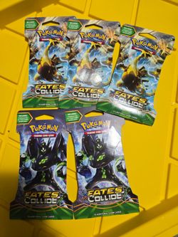 Pokemon Fates Collide Sleeved Booster Pack