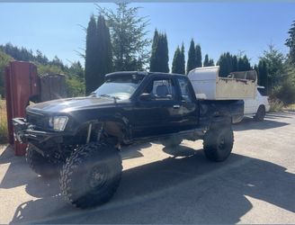 1990 Toyota Pickup