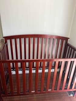 Graco crib