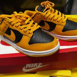 Nike Dunk Low Retro 