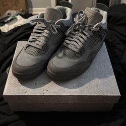 Air Jordan 4 retro se size 9 cement