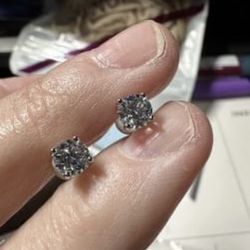 White Gold Diamond Earrings 