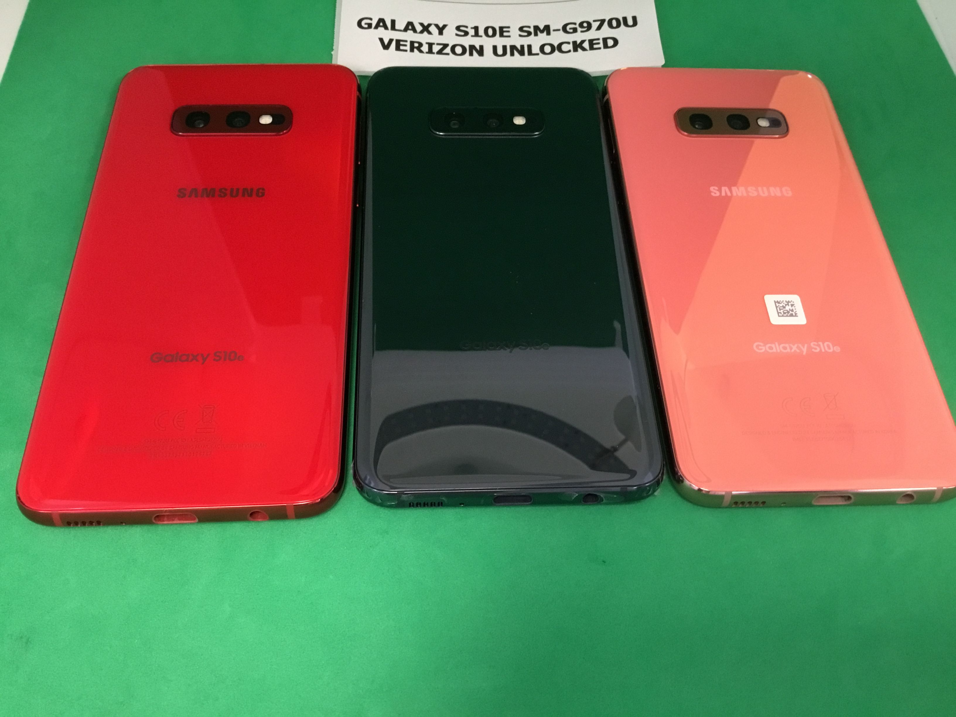 Samsung Galaxy S10E Verizon Unlocked 128GB Red, Orange, White, Black