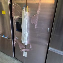 GE Profile Refrigerator Side X Side 