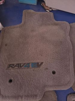 2014 rav4 ev floor mats