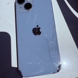 Selling Iphone 14 Icloud Unlocked $450