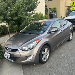 2012 Hyundai Elantra