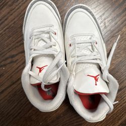 Jordan 3 Retro (Size3Y)
