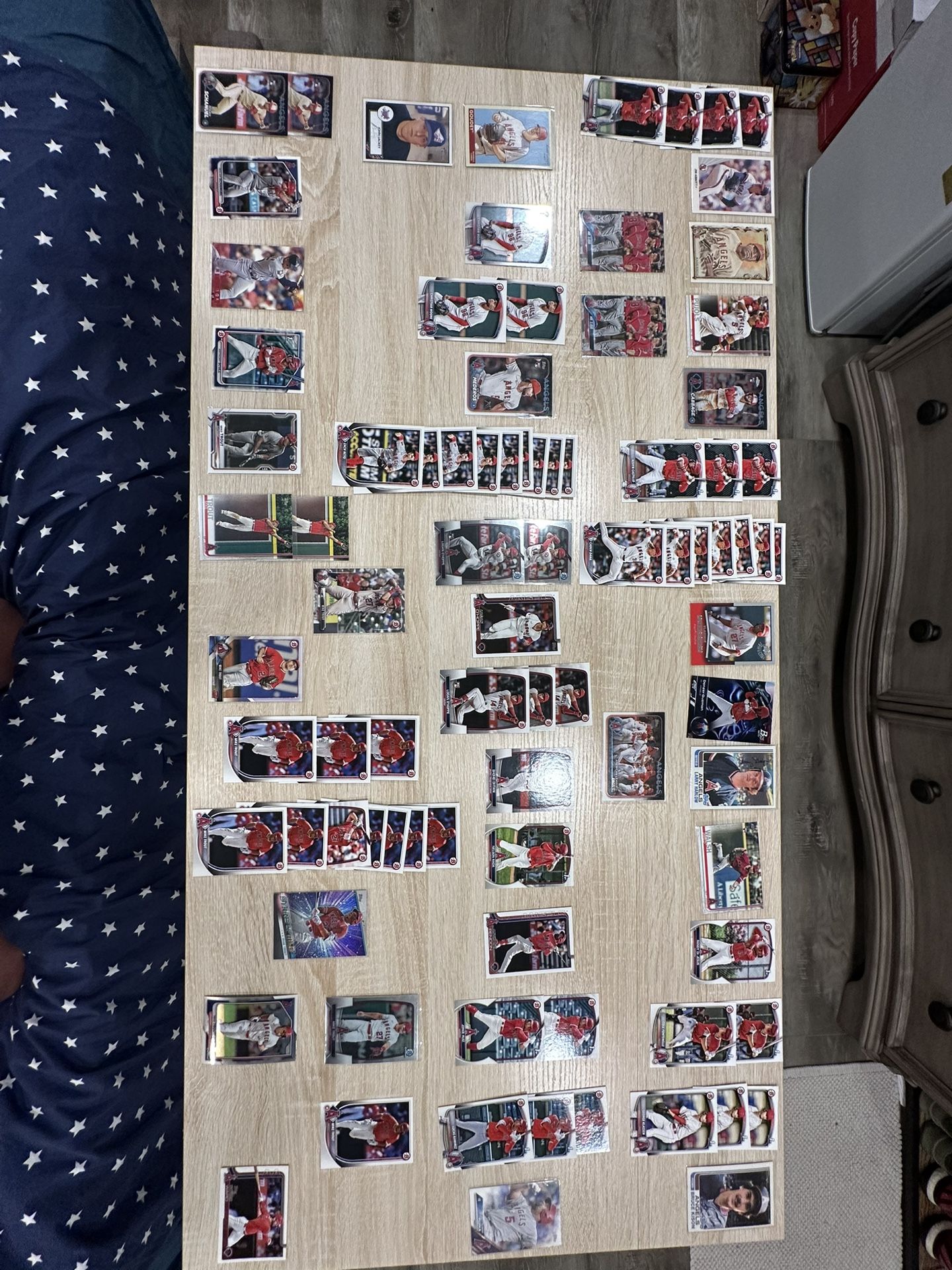 Los Angeles Angels Baseball Cards: A Lot of 86
