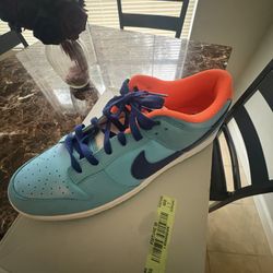 Nike Dunks