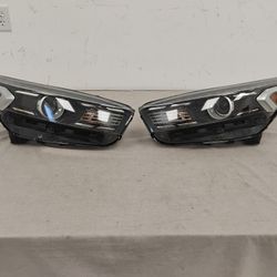 Kia Forte Headlight 