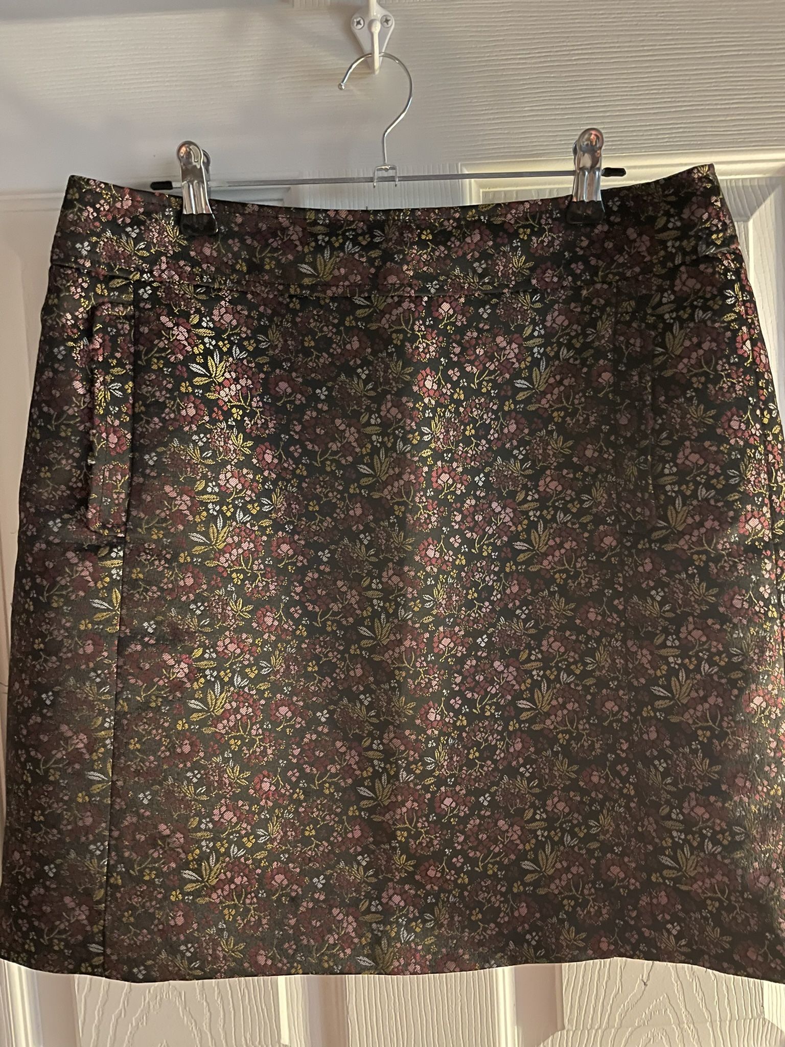$5 LOFT Petite Skirt