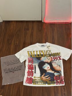 Brand new valley dreams shirt size small with bag and tags