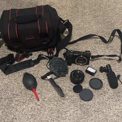Sony a6100 Bundle