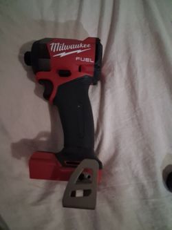 Milwaukee  1/4 inch hex impact  driver