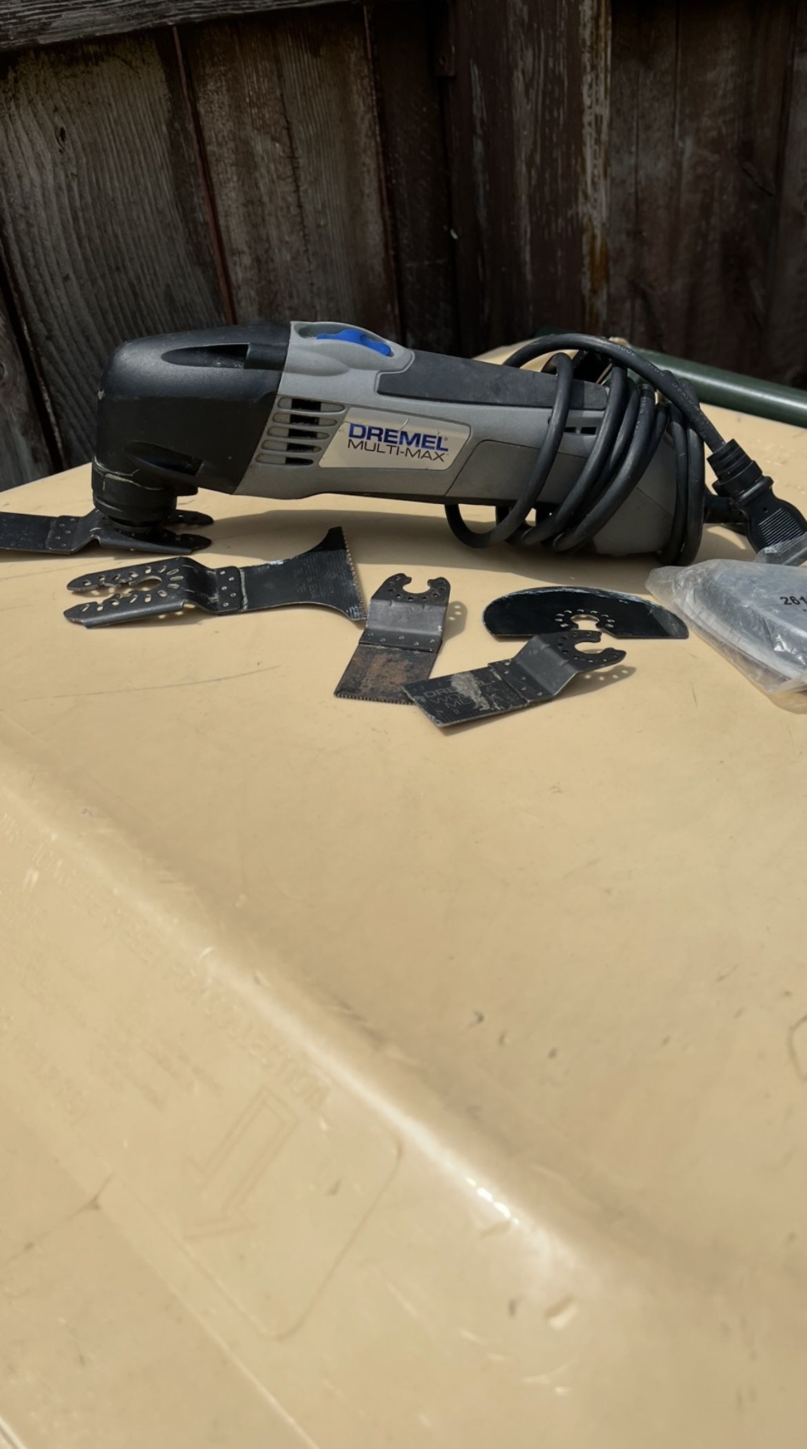 Oscillating Saw