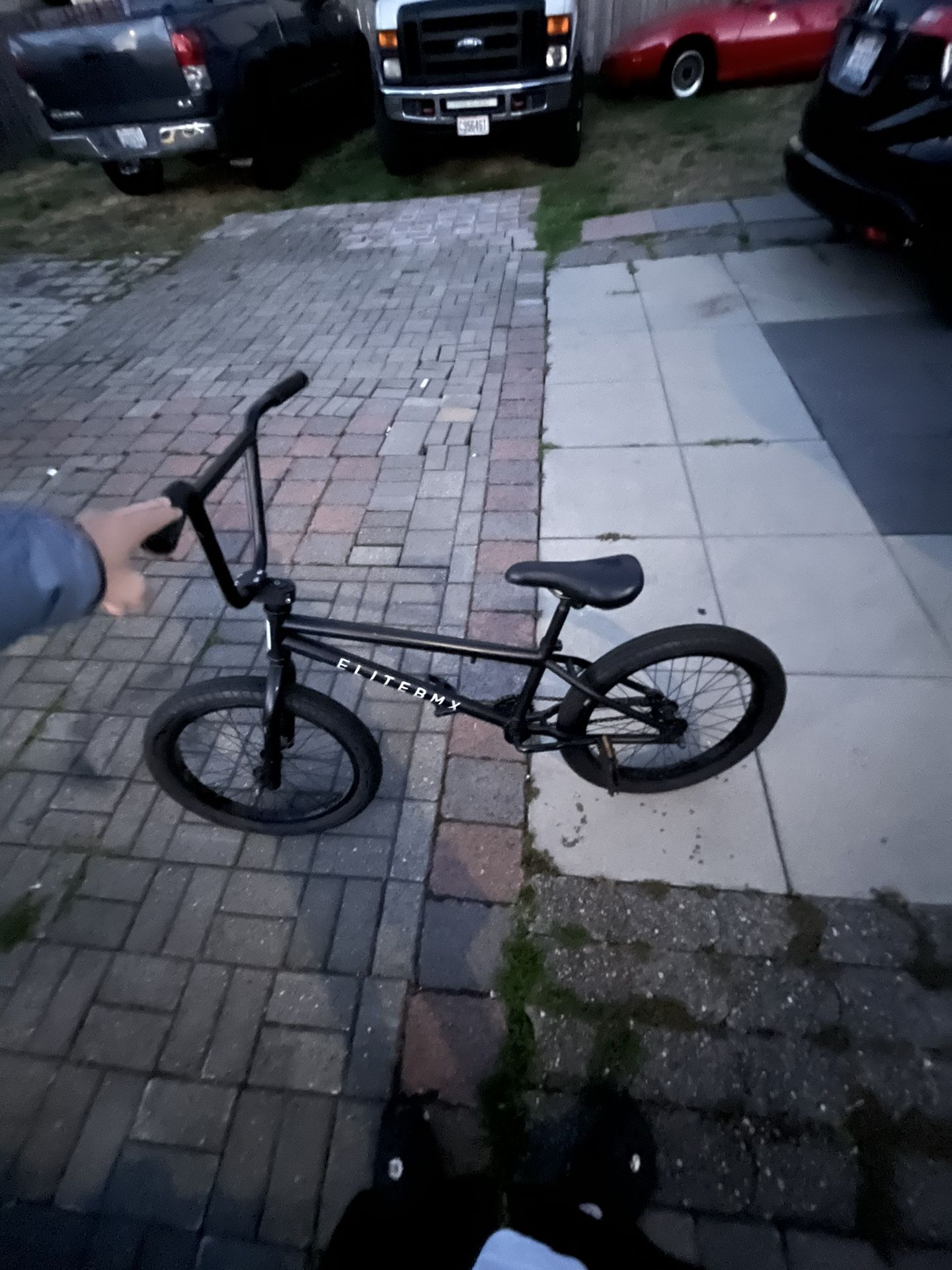 Elite BMX Blackout