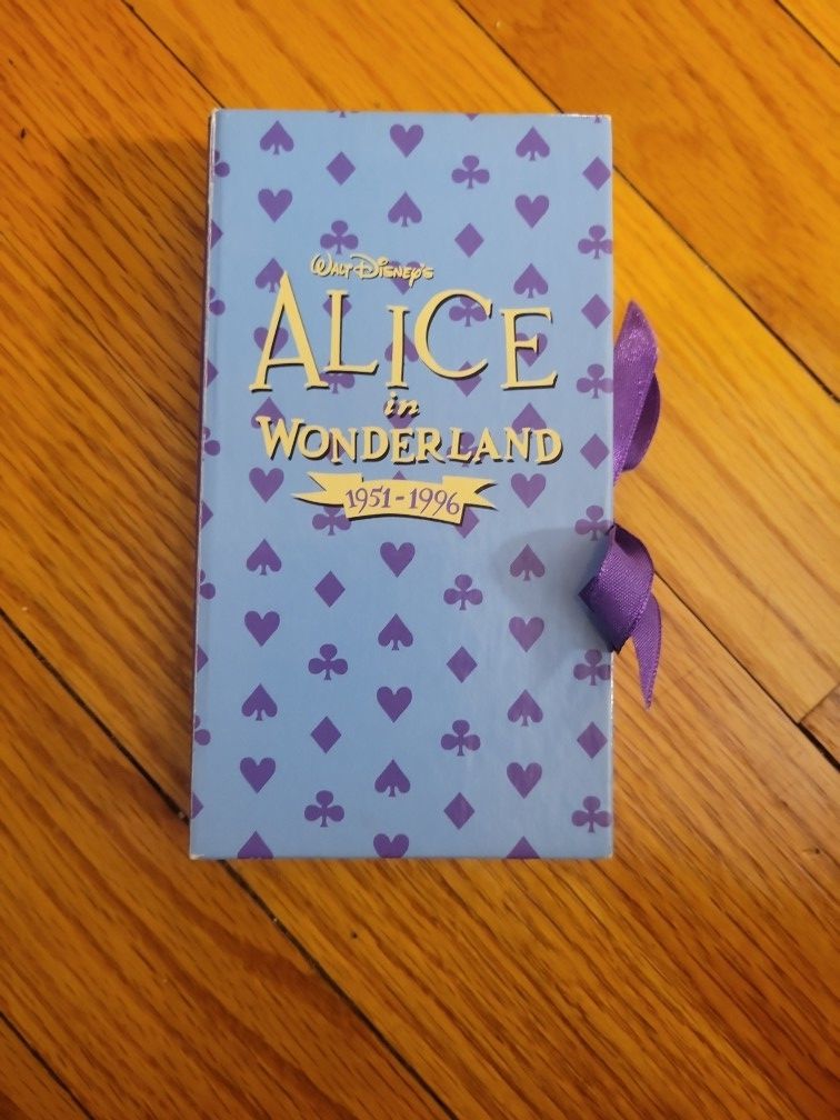 Disney's Alice In Wonderland Watch Retired Stock