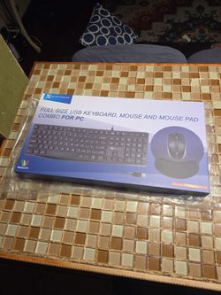 XPerformance Full Size USB Keyboard Mouse and Mouse Pad Combo
