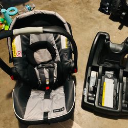 Graco Snug Ride 35 Infant Car Seat 
