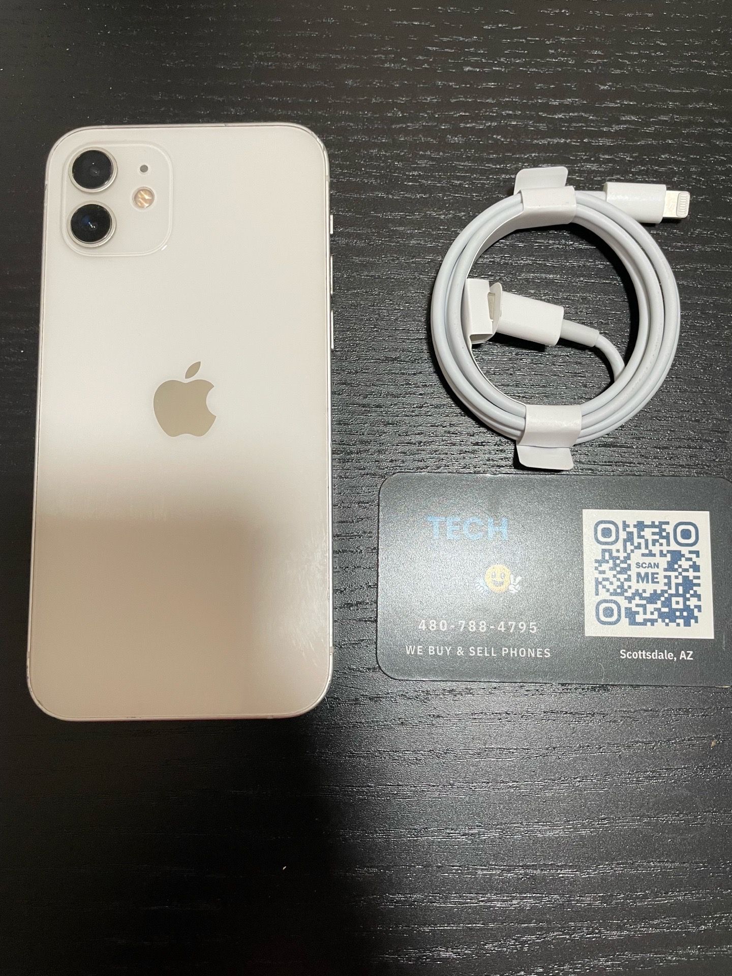 iPhone 12 64 GB White Unlocked