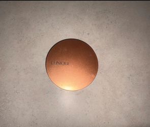 Women’s makeup