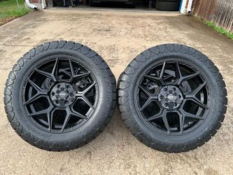 20x9 INCH MAYHEM OFF-ROAD RIMS WITH  285/55R20 TIRES
