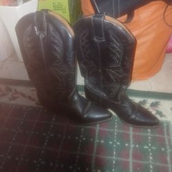 Old Women Cowboy Boots Size 7