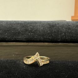 Anillo Forma De V 