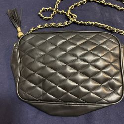 Lot Of Vintage Purses 