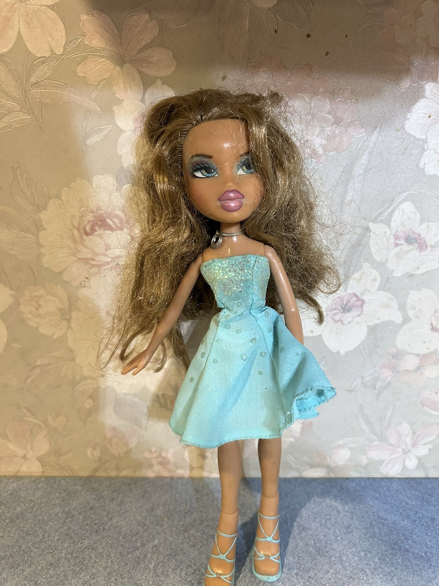 Bratz Yasmine Hollywood Style Doll Only