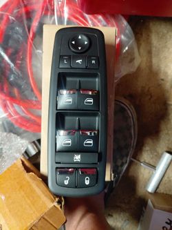 Master door and window switch. Drivers side
