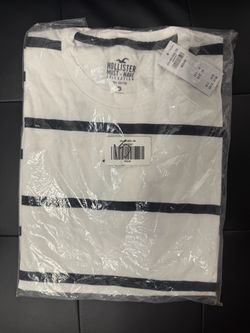 Men’s Hollister t-shirts