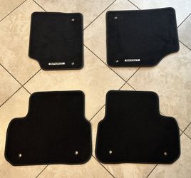 New Black OEM Land Rover Discovery Sport Carpet Floor Mats Set