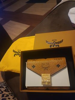 MCM Wallet