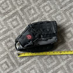 Unused Diamond Baseball/Softball Glove