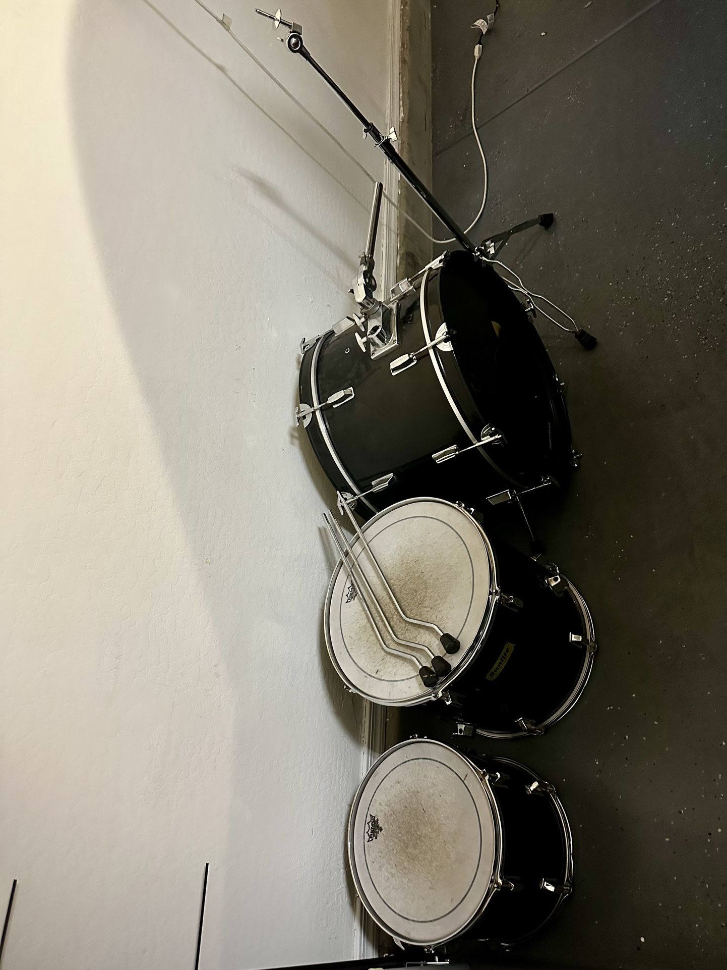 Used Sunlite Drum Set