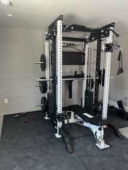 SMITH MACHINE/ HALF RACK/ ADJUSTABLE PULLEY SYSTEM/ FUNCTIONAL TRAINER/ VESTA FITNESS/ FREE DELIVERY 🚚