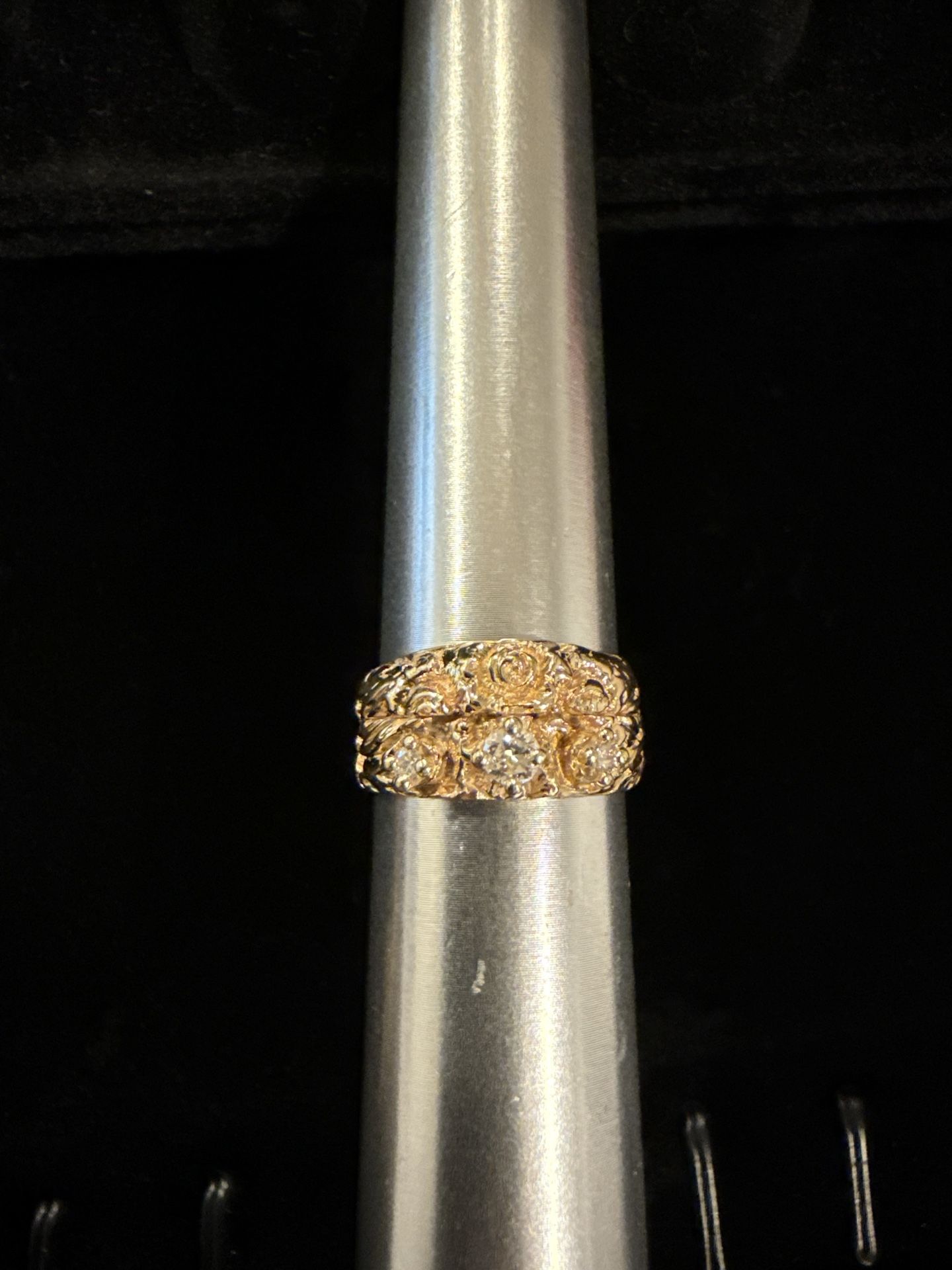 14k Diamond Flower Ring