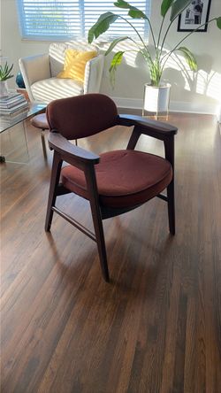 Mid century Modern Chair