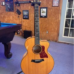 Taylor 615-CE-L7 Acoustic/ Taylor Hard Case