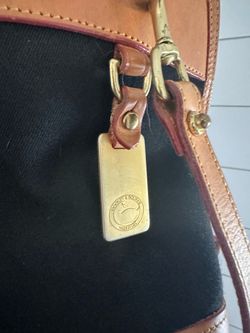 Dooney & Bourke purse
