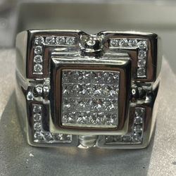14k White Gold Diamonds Chunky Men’s Ring