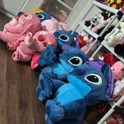 Stich ositos hello katty y muchos para este día del Amor 