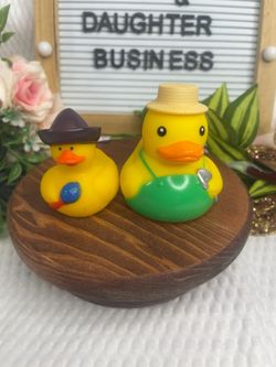 Farmer Rubber Duck Lot 2 Yellow Ducks Cowboy Hat Straw Hat Jeep Dashboard Toy