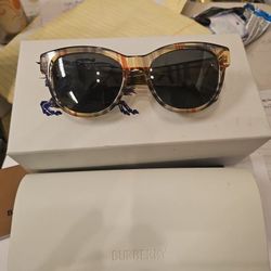 Burberry-Check Square Sunglasses 