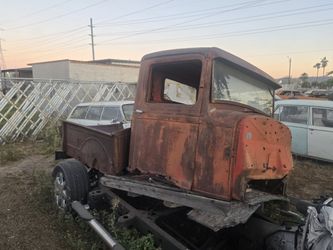 Old Vintage Truck Cab & BED