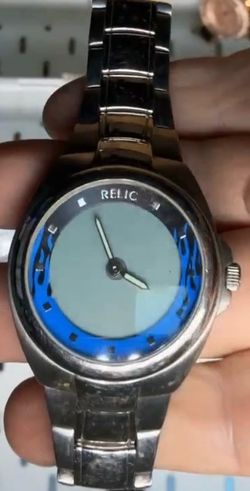 Relic by fossil watch analog and digital like new