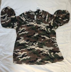 ASHLEY  STEWART WOMENS SUPER CUTE CAMO BLOUSE SIZE: 14/16